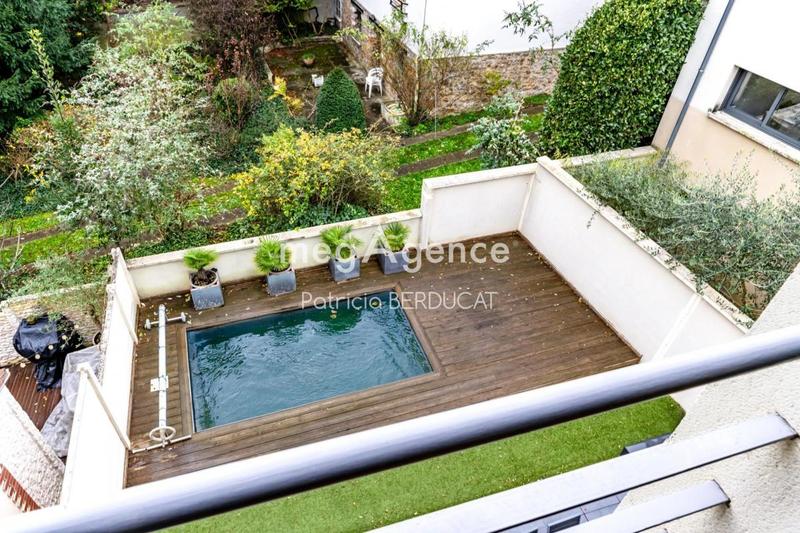 Maison - 135 m² - 5 pièces