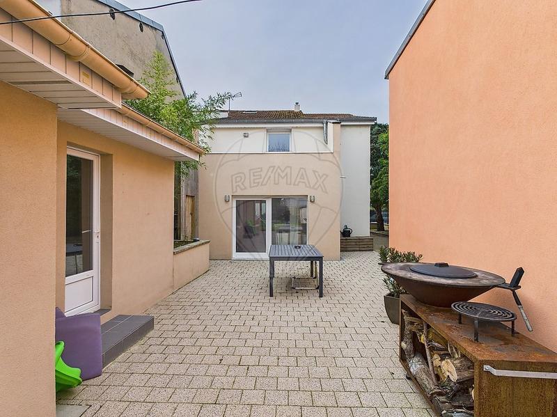 Maison - 114 m² - 4 pièces