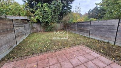 Maison - 210 m² - 8 pièces