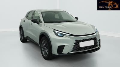 Lexus Lbx 2wd Business