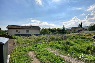 Terrain constructible - 320 m²