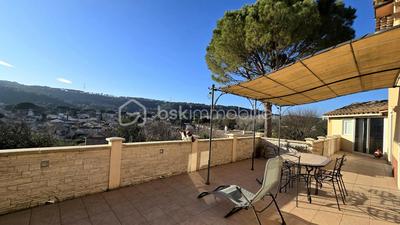 Villa - 156 m² - 6 pièces