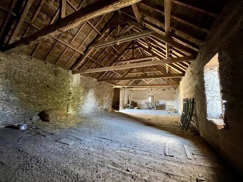 Maison - 220 m² - 7 pièces