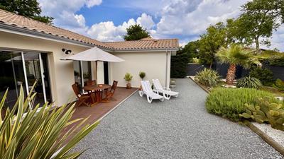 Maison - 110 m² - 4 pièces