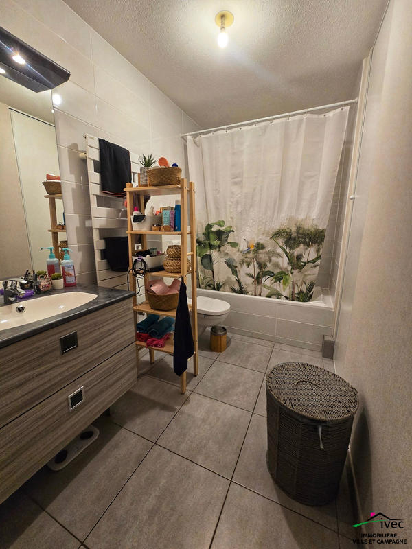 Appartement - 46 m² - 2 pièces