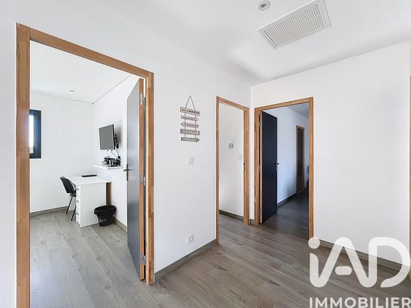 Maison - 140 m² - 5 pièces