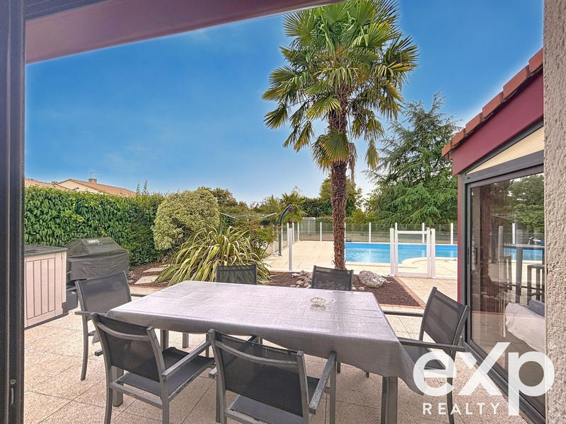 Maison - 158 m² - 6 pièces