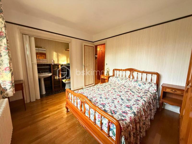 Maison - 105 m² - 5 pièces