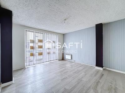 Local commercial - 87 m² - 4 pièces