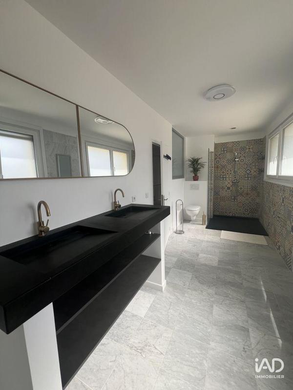 Maison - 160 m² - 5 pièces