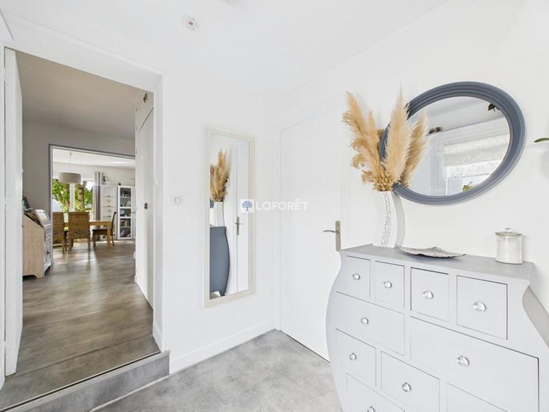 Maison - 192 m² - 8 pièces