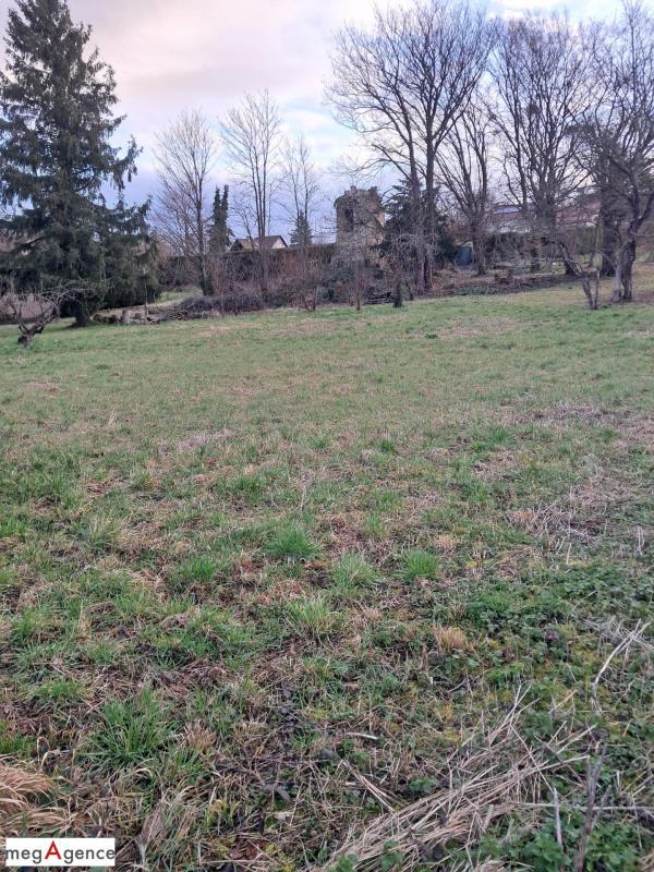 Terrain constructible - 1 450 m²