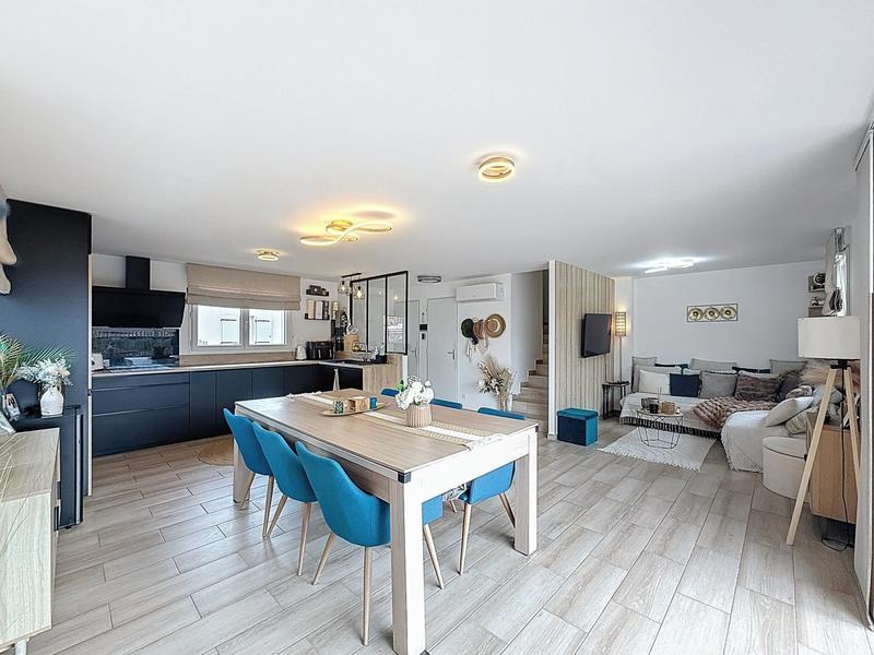 Maison - 87 m² - 3 pièces