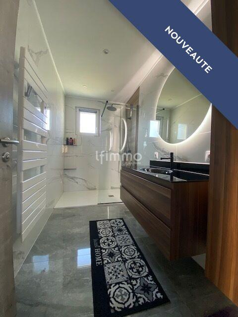 Maison - 91 m² - 6 pièces