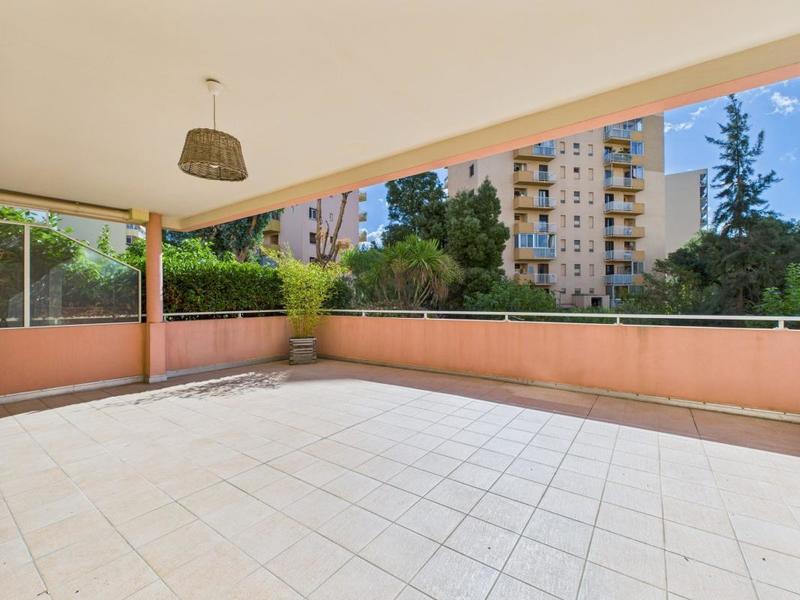 Appartement - 79 m² - 3 pièces