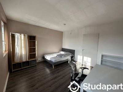 Chambre - 15 m² - 1 pièce