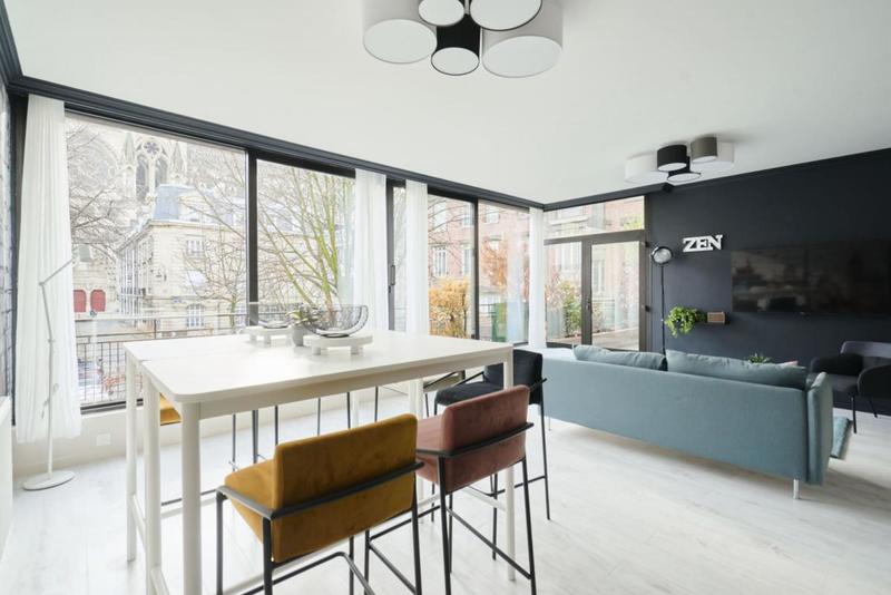 Appartement - 101 m² - 6 pièces