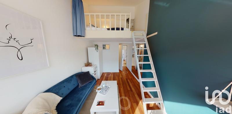 Maison - 384 m² - 19 pièces