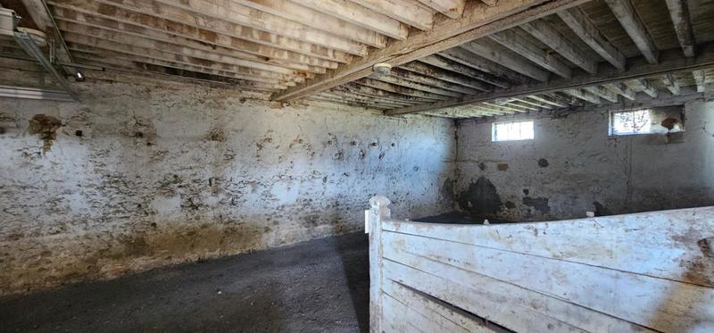 Corps de ferme - 400 m² - 5 pièces