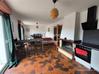 Maison - 113 m² - 6 pièces