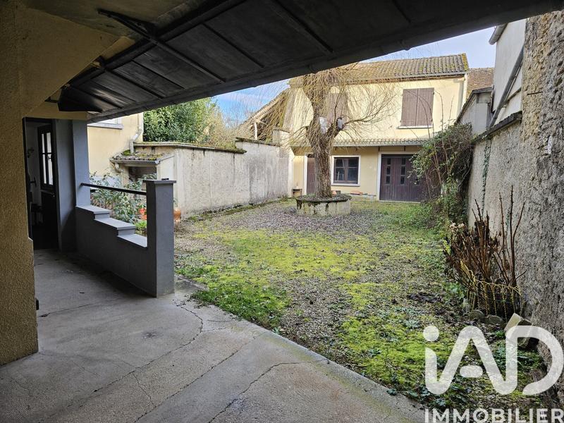 Maison de village - 93 m² - 4 pièces