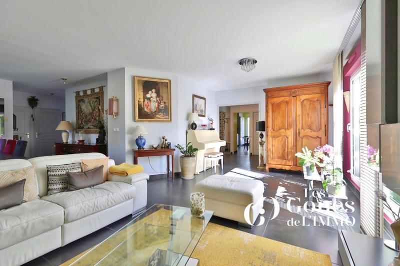 Appartement - 118 m² - 5 pièces