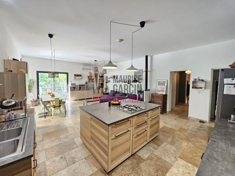 Villa - 130 m² - 4 pièces