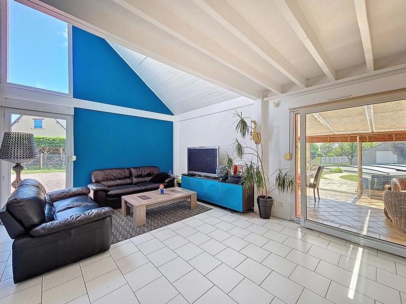 Maison - 217 m² - 10 pièces