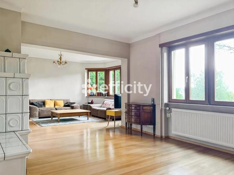 Maison - 186 m² - 6 pièces