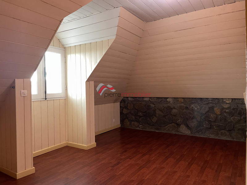 Maison - 107 m² - 5 pièces