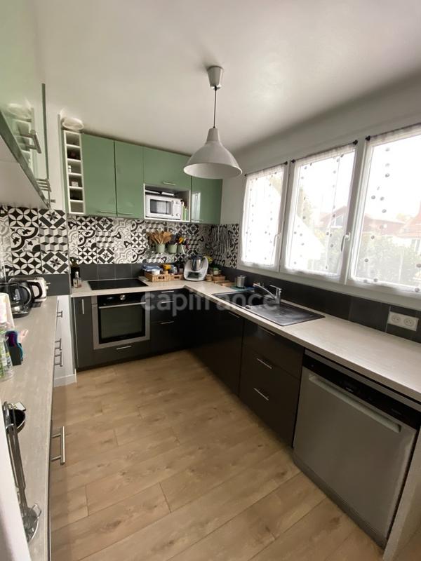 Maison - 147 m² - 5 pièces