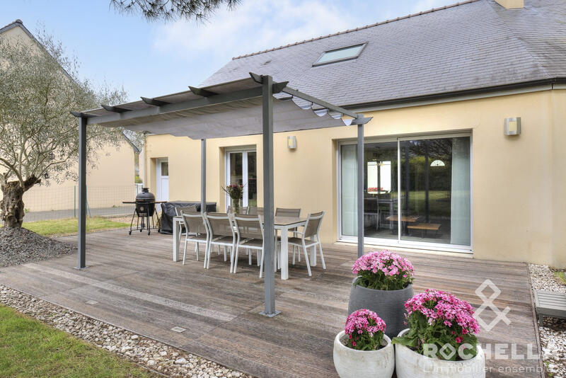 Maison traditionnelle - 135 m² - 7 pièces