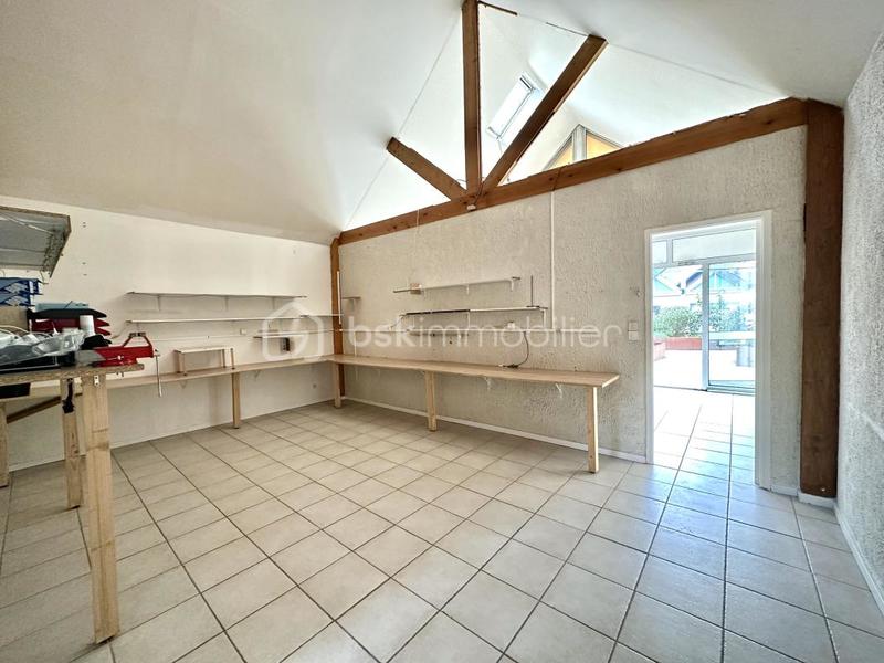 Local commercial - 67 m² - 3 pièces
