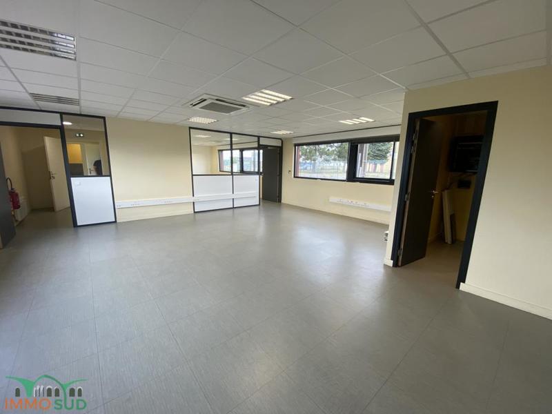 Bureau - 214 m²
