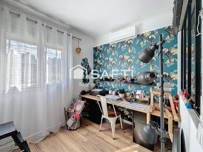 Maison - 93 m² - 5 pièces