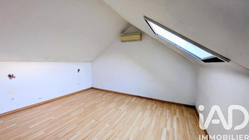 Maison - 147 m² - 6 pièces