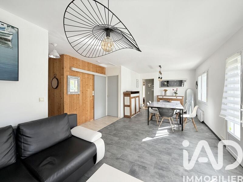 Maison - 80 m² - 4 pièces