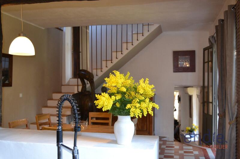 Maison - 180 m² - 7 pièces