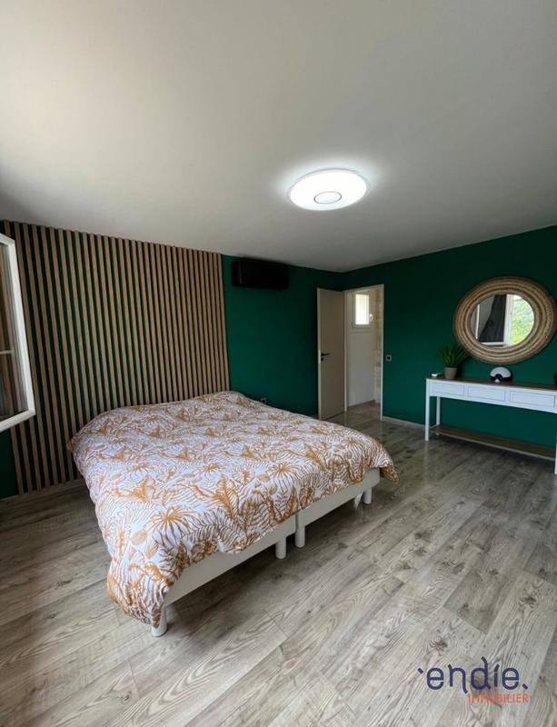 Maison - 140 m² - 4 pièces