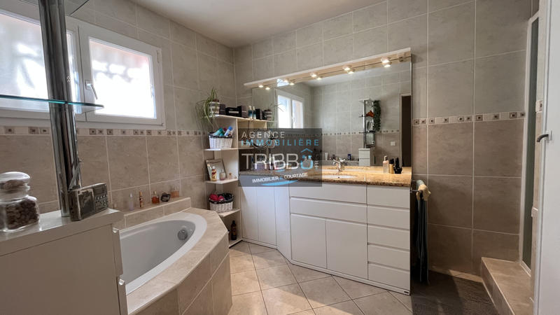 Villa - 165 m² - 5 pièces