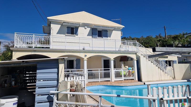 Maison - 186 m² - 6 pièces