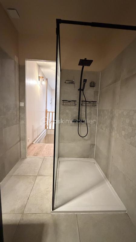 Maison - 80 m² - 3 pièces