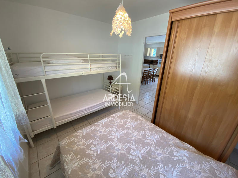 Maison - 196 m² - 15 pièces