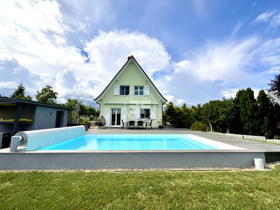 Maison traditionnelle - 163 m² - 7 pièces