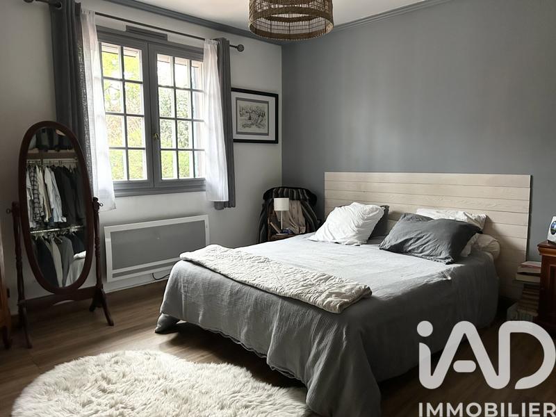 Maison de ville - 235 m² - 7 pièces