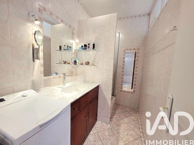 Maison - 102 m² - 6 pièces