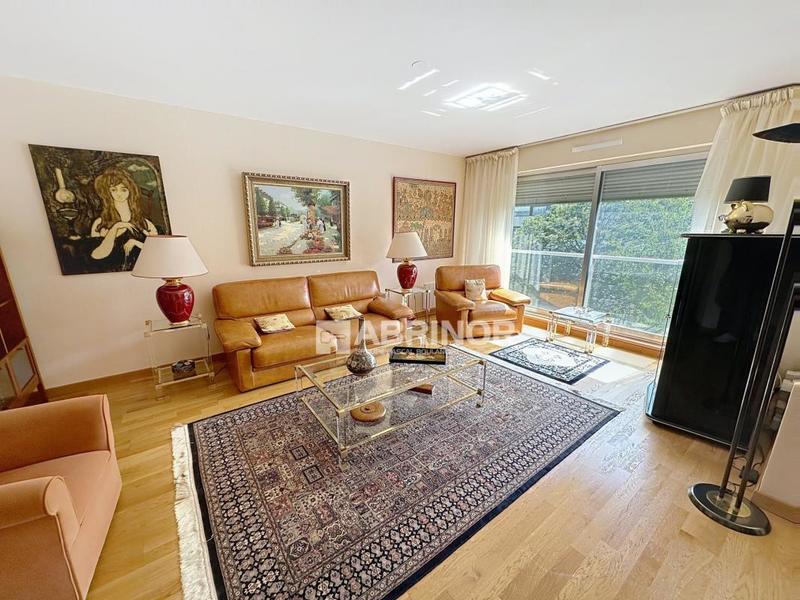 Appartement - 116 m² - 4 pièces