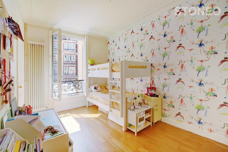 Appartement ancien - 113 m² - 5 pièces