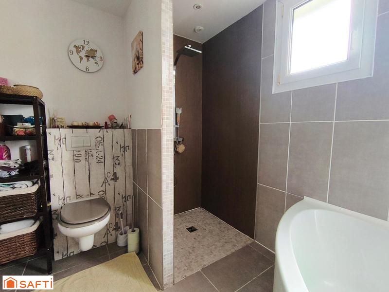 Maison - 140 m² - 6 pièces