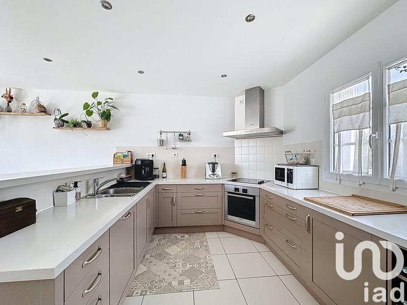 Maison - 187 m² - 6 pièces